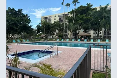 2209 S Cypress Bend Drive #104, Pompano Beach, FL 33069 - Photo 20
