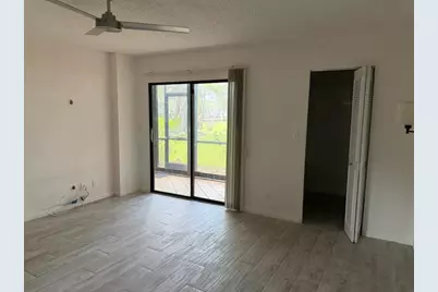 2209 S Cypress Bend Drive #104, Pompano Beach, FL 33069 - Photo 8