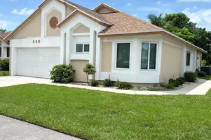 838 E Palm Run Dr, North Lauderdale, FL 33068 - Photo 1