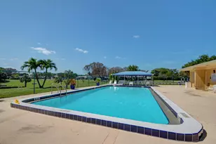 7205 W Oakridge Cir, Lake Worth, FL 33462 - Photo 26