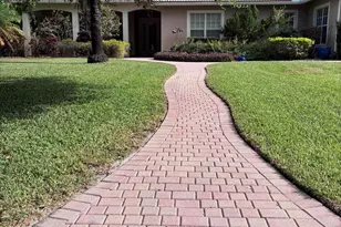 6937 Monmouth Rd, West Palm Beach, FL 33413 - Photo 2