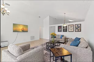 22449 Middletown Dr, Boca Raton, FL 33428 - Photo 6