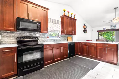 8541 NW 51st Court, Lauderhill, FL 33351 - Photo 26