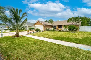 8541 NW 51st Ct, Lauderhill, FL 33351 - Photo 38