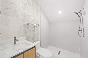 201 NW 14th Way, Dania Beach, FL 33004 - Photo 18
