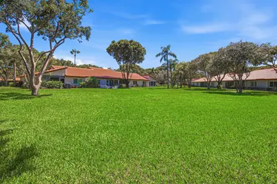 6070 Sunny Manor Court, Delray Beach, FL 33484 - Photo 24