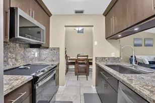 2690 N Nob Hill Rd, Sunrise, FL 33322 - Photo 6