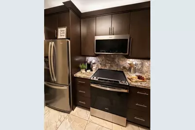 2690 N Nob Hill Road, Sunrise, FL 33322 - Photo 10