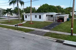 5800 NW 19th Ct, Margate, FL 33063 - Photo 2