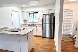 533 SW Carter Ave, Port Saint Lucie, FL 34983 - Photo 2
