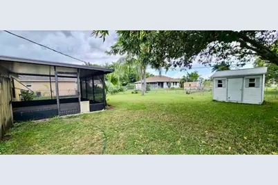 533 SW Carter Avenue, Port Saint Lucie, FL 34983 - Photo 10