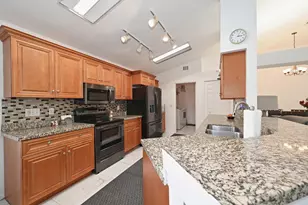 2505 Egret Lake Dr, Greenacres, FL 33413 - Photo 14