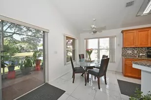 2505 Egret Lake Dr, Greenacres, FL 33413 - Photo 2