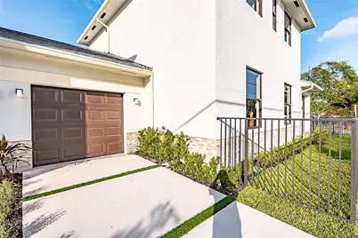 1101 NE 3rd Avenue, Fort Lauderdale, FL 33304 - Photo 2