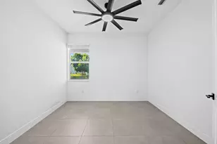 1131 Verde Ct, Deerfield Beach, FL 33064 - Photo 12