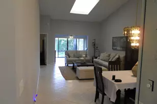 8199 Springlake Dr, Boca Raton, FL 33496 - Photo 8