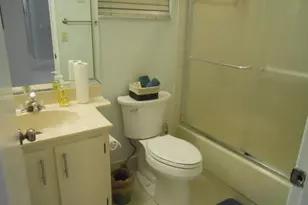 8199 Springlake Dr, Boca Raton, FL 33496 - Photo 10