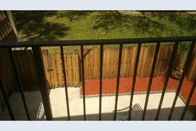 102 Heritage Way, West Palm Beach, FL 33407 - Photo 2