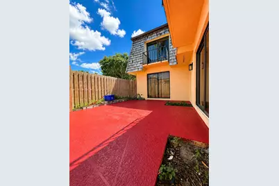 256 Lake Arbor Drive, Palm Springs, FL 33461 - Photo 18