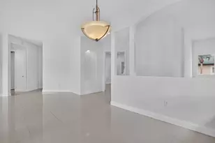7940 Exeter Cir E, Tamarac, FL 33321 - Photo 8