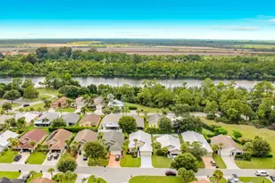 8914 SW Bonneville Dr, Stuart, FL 34997 - Photo 24