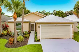 8914 SW Bonneville Dr, Stuart, FL 34997 - Photo 1