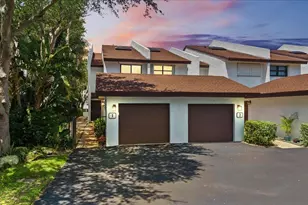 1301 N Riverside Dr, Pompano Beach, FL 33062 - Photo 1