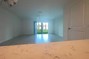 6907 Broadwater Ln, Lake Worth, FL 33467 - Photo 6