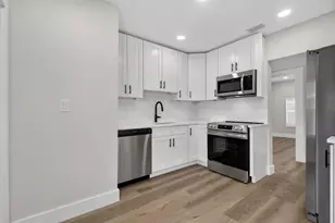 516 Independence Rd, West Palm Beach, FL 33405 - Photo 6