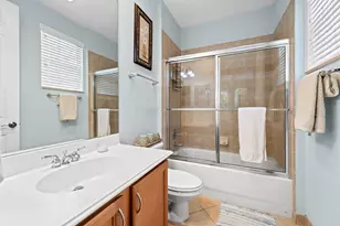 1044 Vintner Blvd, Palm Beach Gardens, FL 33410 - Photo 20
