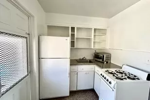 2023 Taylor St, Hollywood, FL 33020 - Photo 4