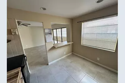 123 Capri C, Delray Beach, FL 33484 - Photo 4