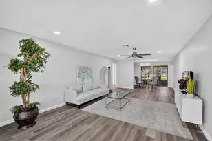 9965 Papaya Tree Trail, Boynton Beach, FL 33436 - Photo 2