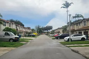 3353 NW 197th Terrace, Miami Gardens, FL 33056 - Photo 2
