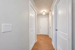 1091 SE Preston Ln, Port Saint Lucie, FL 34983 - Photo 18