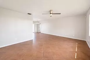 1091 SE Preston Ln, Port Saint Lucie, FL 34983 - Photo 10