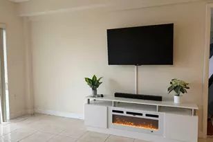 250 NE 181st Dr, Sunny Isles Beach, FL 33160 - Photo 4