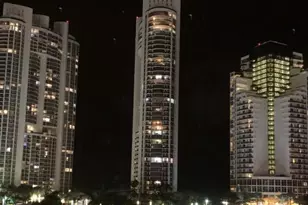 250 NE 181st Dr, Sunny Isles Beach, FL 33160 - Photo 18