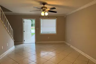 2018 S 10th St, Fort Pierce, FL 34950 - Photo 2