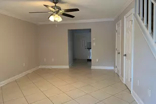 2018 S 10th St, Fort Pierce, FL 34950 - Photo 4