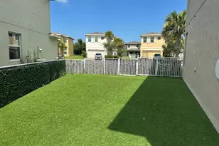 2010 NW Cataluna Cir, Port Saint Lucie, FL 34986 - Photo 28