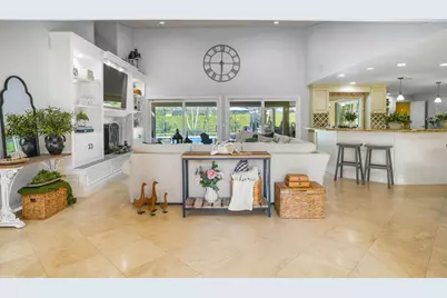 2379 Newbury Court, Wellington, FL 33414 - Photo 6