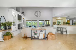 2379 Newbury Ct, Wellington, FL 33414 - Photo 6