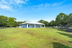 2600 NE 103rd Ave, Okeechobee, FL 34974 - Photo 10