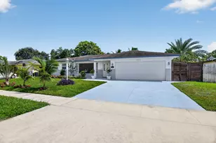 4602 Bison St, Boca Raton, FL 33428 - Photo 2