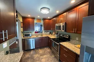 249 Pleasant Wood Dr, Wellington, FL 33414 - Photo 6