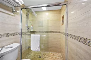 311 SE 3rd Street SE, Dania Beach, FL 33004 - Photo 14