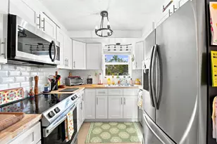 2761 Emory Dr W, West Palm Beach, FL 33415 - Photo 4