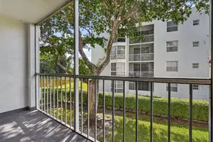 5936 Morningstar Cir, Delray Beach, FL 33484 - Photo 4