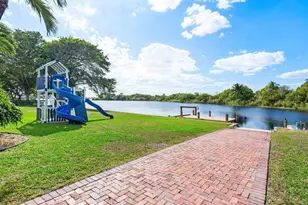 3815 S Lake Dr, Boynton Beach, FL 33435 - Photo 28